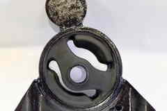 Подушка двигателя Mitsubishi Space Wagon Engine Mount № MB691500
