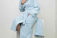 Голубой махровый халат с капюшоном Luna di Giorno (Женские халаты)