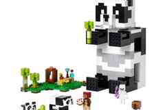 Конструктор LEGO Minecraft 21245 Пристанище панд