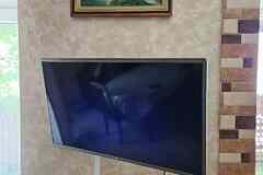 Продам телевизор BBK 32LEX 5042 T2C