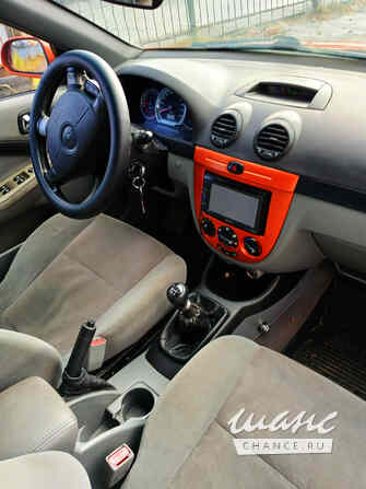 Chevrolet Lacetti 2006 года МКПП оранжевый металлик хэтчбек Санкт-Петербург - изображение 7