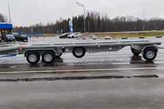 Продам: прицеп автовоз с поворотным дышлом 930*220-3500кг.