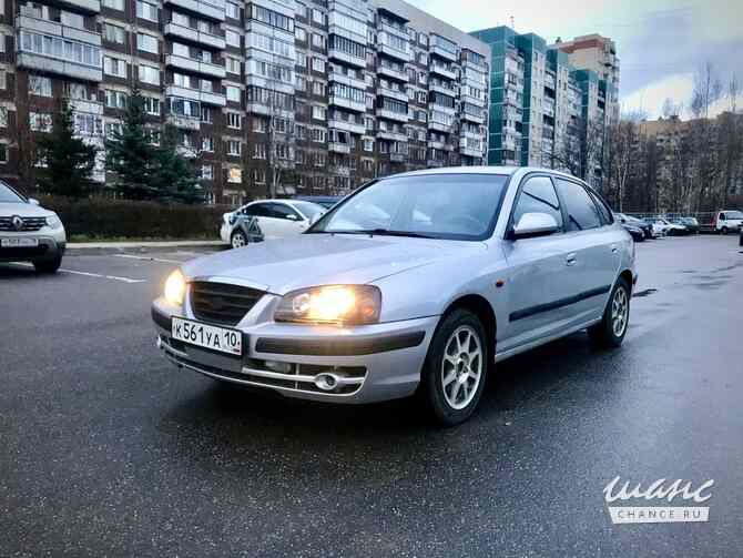 Hyundai Elantra 2004 года МКПП серебристый металлик лифтбек Санкт-Петербург - изображение 1