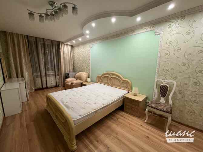 Сдам 2-комнатную квартиру на длительный срок, 55 м² Красноярск - изображение 1