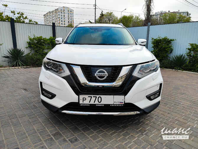 Nissan X-Trail 2019 года АКПП белый внедорожник Севастополь - изображение 2