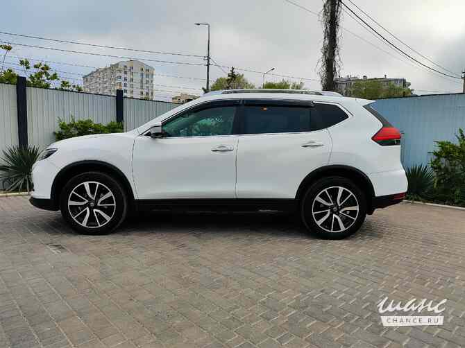Nissan X-Trail 2019 года АКПП белый внедорожник Севастополь - изображение 3