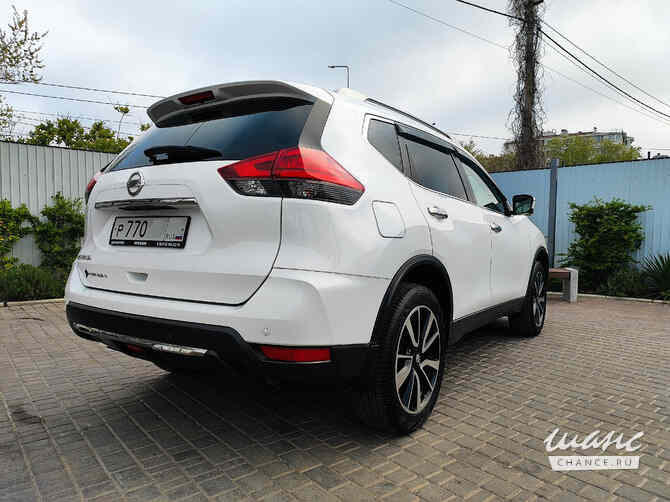 Nissan X-Trail 2019 года АКПП белый внедорожник Севастополь - изображение 4