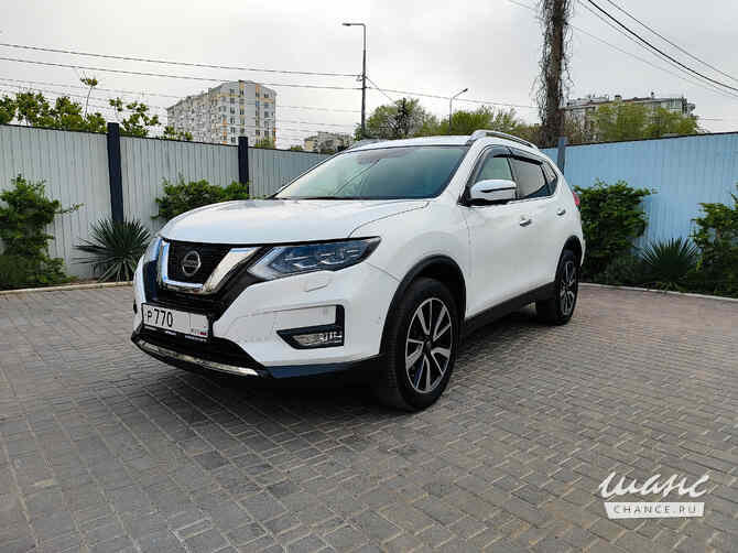 Nissan X-Trail 2019 года АКПП белый внедорожник Севастополь - изображение 1