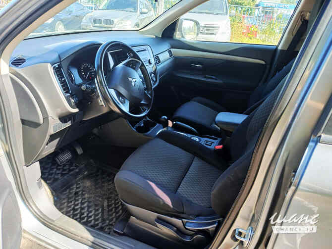 Mitsubishi Outlander 2013 года вариатор серый металлик внедорожник Санкт-Петербург - изображение 7