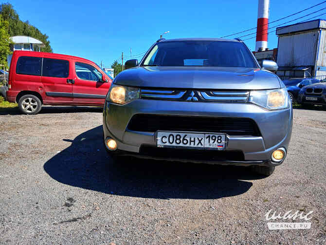 Mitsubishi Outlander 2013 года вариатор серый металлик внедорожник Санкт-Петербург - изображение 10