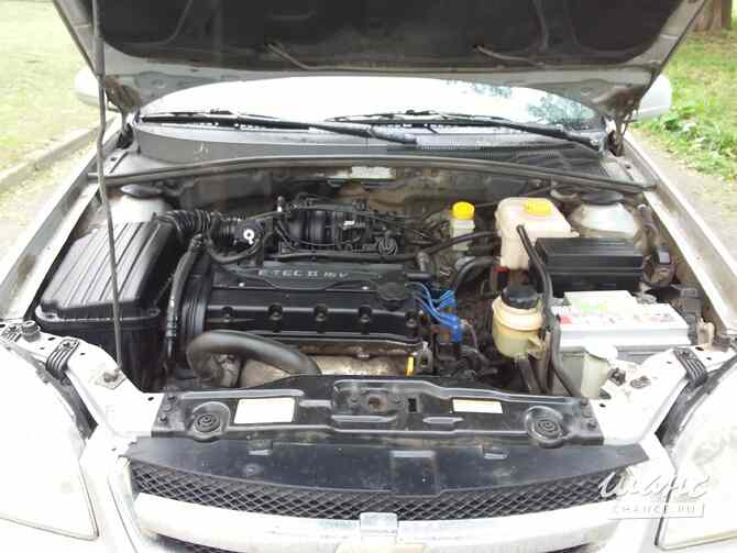 Chevrolet Lacetti 2013 года МКПП серебристый металлик универсал Санкт-Петербург - изображение 10