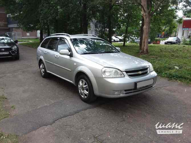 Chevrolet Lacetti 2013 года МКПП серебристый металлик универсал Санкт-Петербург - изображение 1