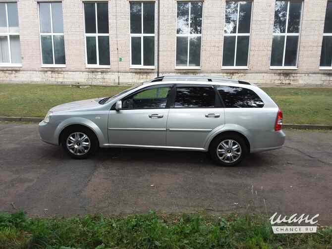 Chevrolet Lacetti 2013 года МКПП серебристый металлик универсал Санкт-Петербург - изображение 5