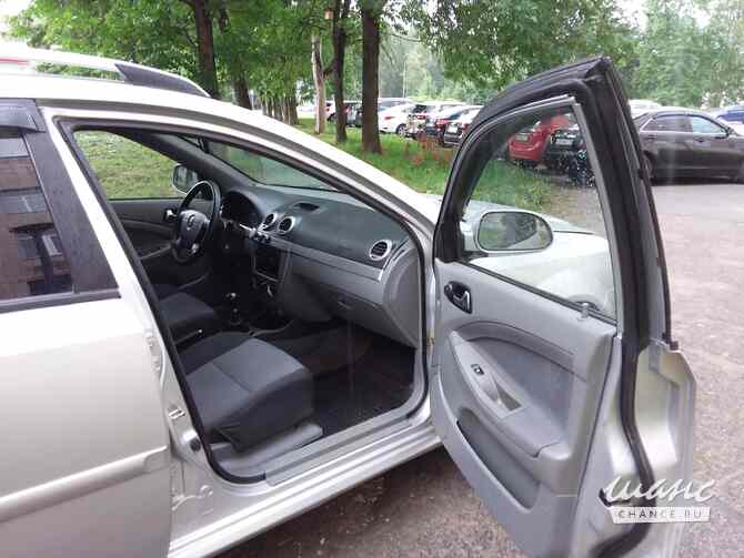 Chevrolet Lacetti 2013 года МКПП серебристый металлик универсал Санкт-Петербург - изображение 8