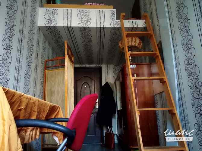 Сдам комнату 10 м² Василеостровская Санкт-Петербург - изображение 1