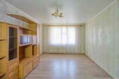 Продам 2-комнатную квартиру 52 м², этаж 2/12