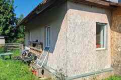 Дом полухуторного типа со всеми удобствами под Островом в Псковской области