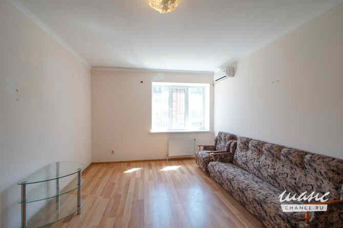 Продам 2-комнатную квартиру 61 м², этаж 4/6 Краснодар - изображение 1