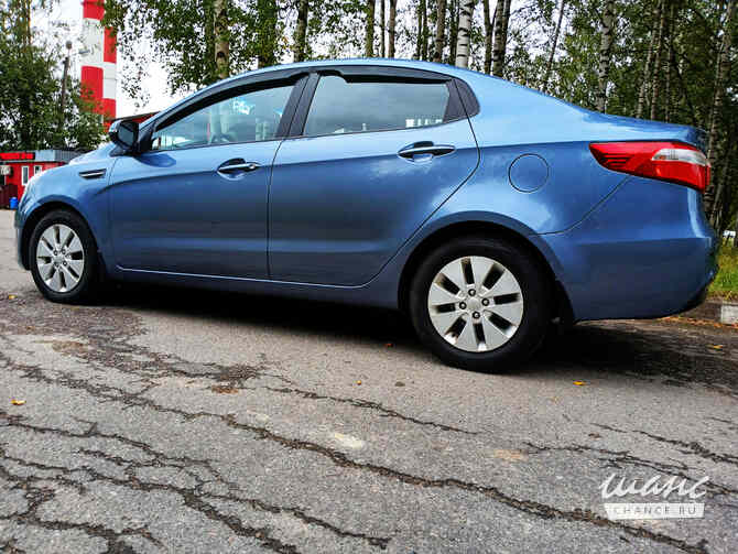 Kia Rio 2013 года АКПП синий металлик седан Санкт-Петербург - изображение 4