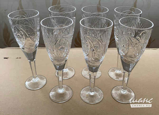 Хрустальные бокалы (фужеры) 7 шт. Санкт-Петербург - изображение 2