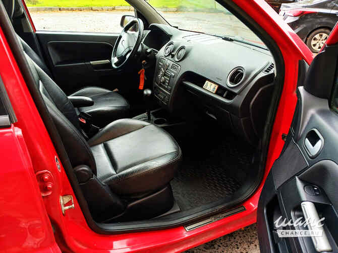 Ford Fusion 2008 года АКПП красный металлик хэтчбек Санкт-Петербург - изображение 9