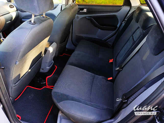 Ford Focus 2008 года МКПП серый металлик хэтчбек Санкт-Петербург - изображение 7