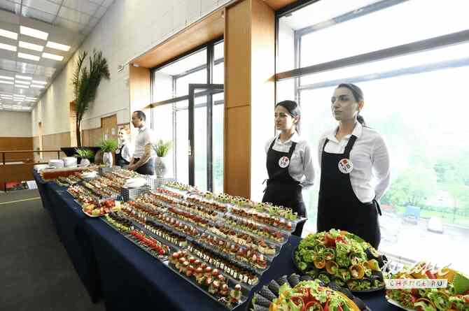 Кейтеринг в Москве и Подмосковье заказать по низкой цене с доставкой Москва - изображение 1