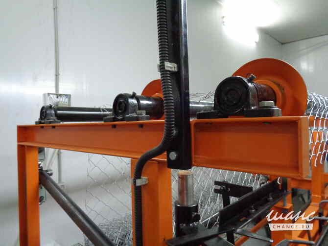 Автоматический станок сетки рабица Москва - изображение 1