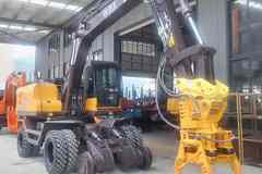 Экскаватор на комбинированном ходу