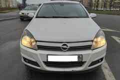 Opel Astra 2005 года МКПП белый лифтбек