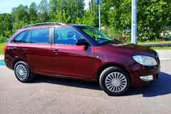 Skoda Fabia 2013 года МКПП бордовый металлик универсал