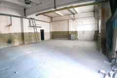 Сдам в аренду гараж 215.6 м