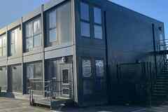 Аренда объекты сферы услуг 100 м² Санкт-Петербург