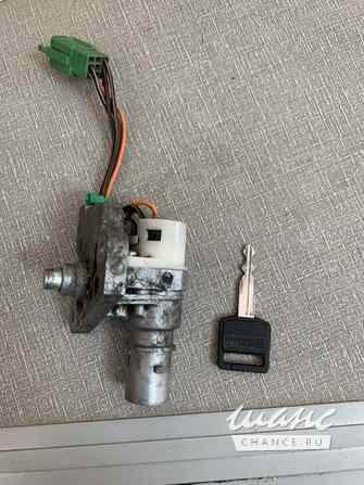 Изготовление ключей на авто с чипом и программирование дистанционный пульты Новосибирск - изображение 1