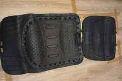 Набор (4 шт.) автомобильных ковриков универсальных