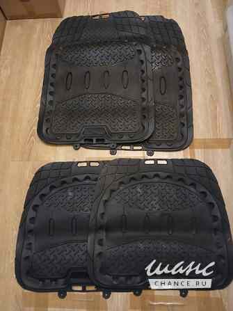Набор (4 шт.) автомобильных ковриков универсальных Санкт-Петербург - изображение 2