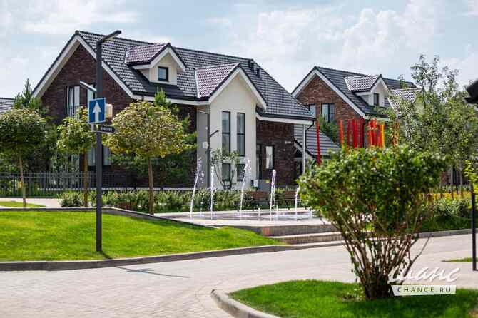 Коттедж 150 м², КП Резиденция Булатово территория, 210 Москва - изображение 1