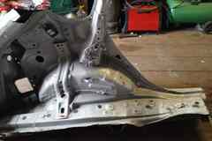 Боковина Субару Импреза левая (правая)