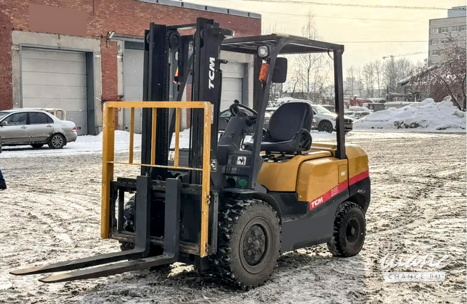 Вилочный погрузчик японский TCM FD35 3,5т Санкт-Петербург - изображение 1