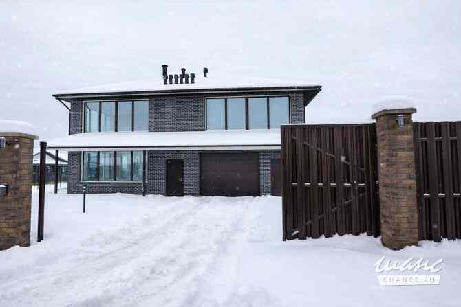 Коттедж 261 м², Писателя Михаила Чулаки улица Гатчина - изображение 2