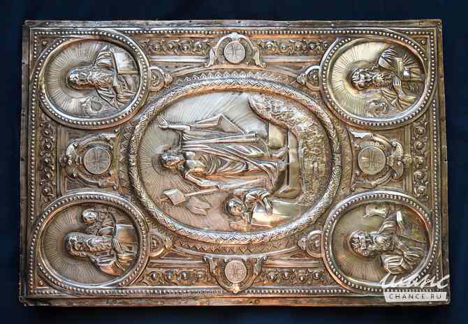 Старинная литая накладка напрестольного Евангелия. Серебро. Ф-ка Кузьмы Конова. Москва, 1899-1908гг Санкт-Петербург - изображение 2