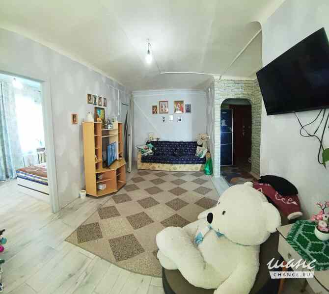 Продам 2-комнатную квартиру 38.2 м², этаж 3/3 Лесосибирск - изображение 3