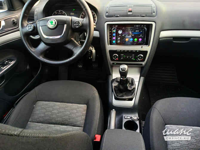 Skoda Octavia 2012 года МКПП черный хэтчбек Санкт-Петербург - изображение 6