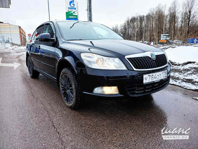 Skoda Octavia 2012 года МКПП черный хэтчбек Санкт-Петербург - изображение 2