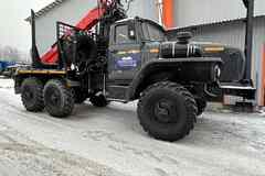 Лесовоз УРАЛ-5557 с новым манипулятором Палфингер 2026 — готов к работе