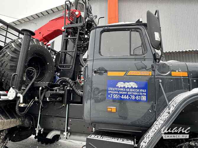 Лесовоз УРАЛ-5557 с новым манипулятором Палфингер 2026 — готов к работе Екатеринбург - изображение 5