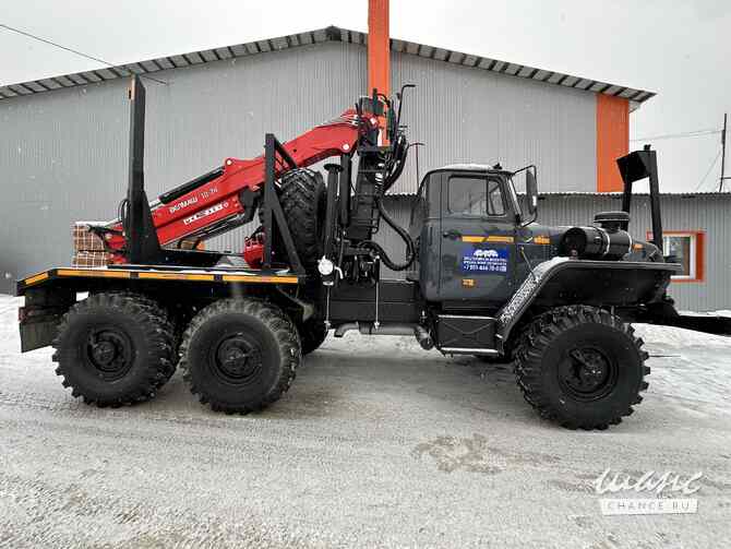 Лесовоз УРАЛ-5557 с новым манипулятором Палфингер 2026 — готов к работе Екатеринбург - изображение 6