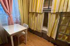 Сдаётся комната  м², в квартире-студии, этаж 1/5