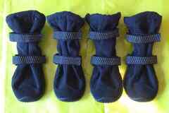 Обувь (ботинки) для собак утеплённая