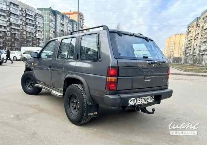 Nissan Terrano 1, 2,7TD 1993, МКПП Санкт-Петербург - изображение 4
